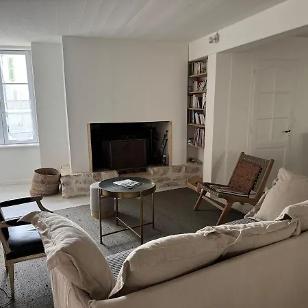 Ღ La Passerelle, Spatieux Avec Jardin בית נופש