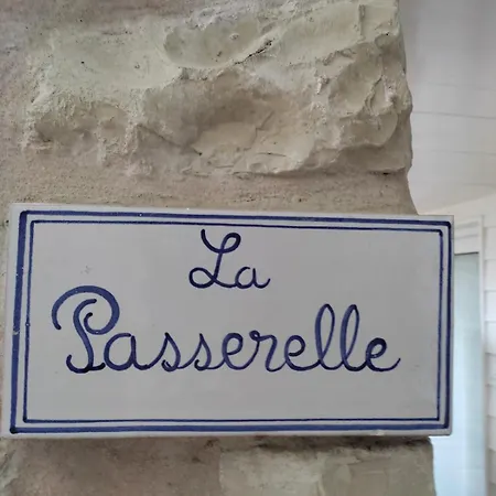 Hébergement de vacances ღ La Passerelle, Spatieux Avec Jardin